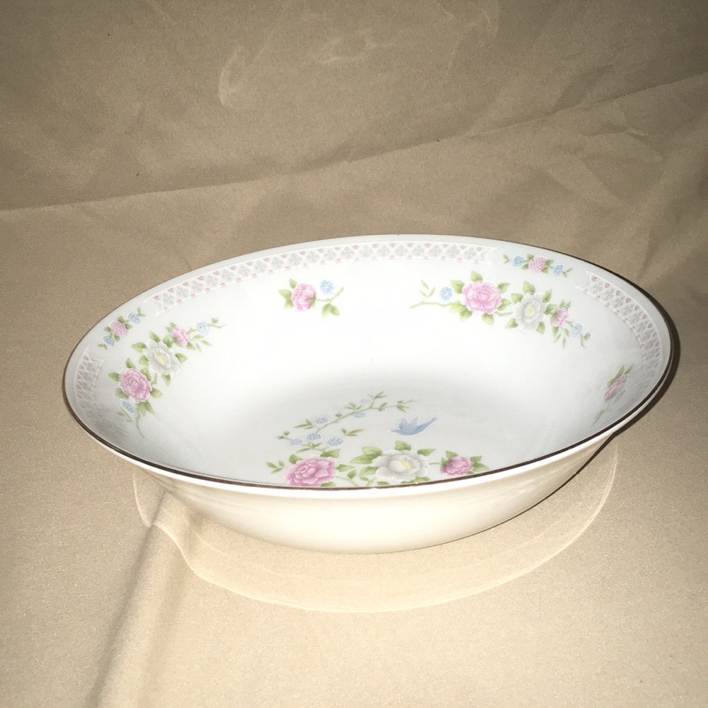 “Bird of Paradise” Fine China by Crown Ming